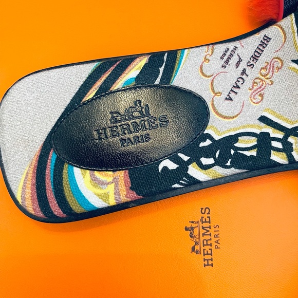 AUTHENTIC LIMITED EDITION HERMES ORAN FUR SLIDES - Picture 7 of 11
